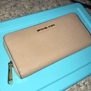 Michael Kors cream wallet!!!